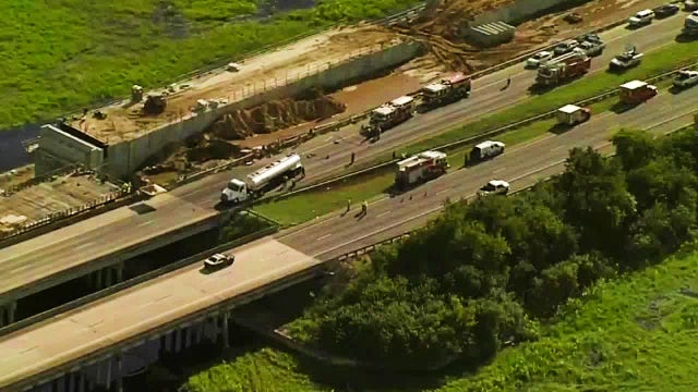 Fuel tanker truck involved in crash along Beachline Expressway