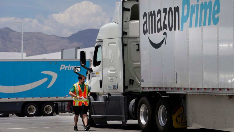 163f838a-Amazon Distribution Center In Las Vegas Delivers To The Region