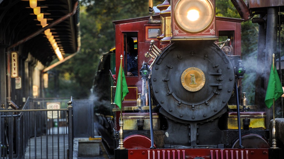 walt disney world railroad