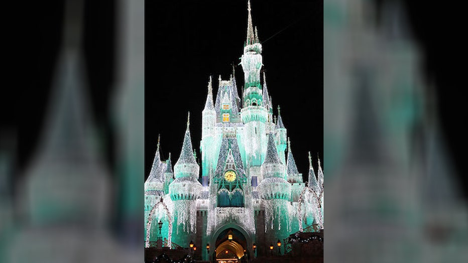 cinderella castle disney magic kingdom