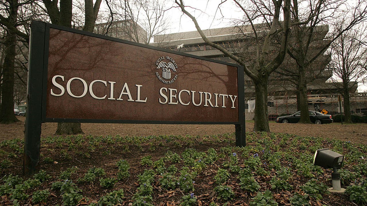Social Security checks to increase by 5.9% in 2022 as inflation jumps - Vimarsana News