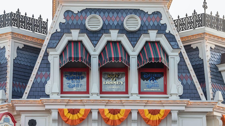 roy o disney main street confectionary