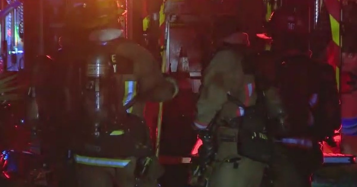 Firefighters extinguish fire at Orange County home, officials say | FOX ...