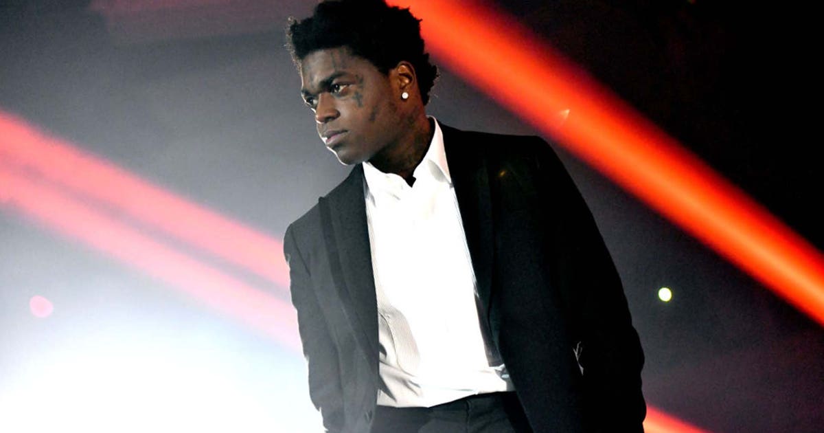 Codilac Black Rapper Rapper Kodak Black hands out 5,000 turkeys to South Florida families ...