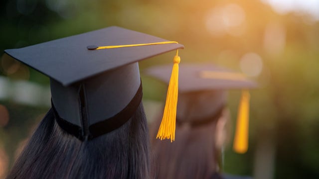 Florida's state college enrollment continues to shrink