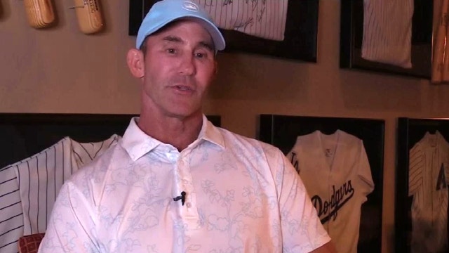 FOX 35 speaks to former Red Sox pitcher who won 2004 World Series