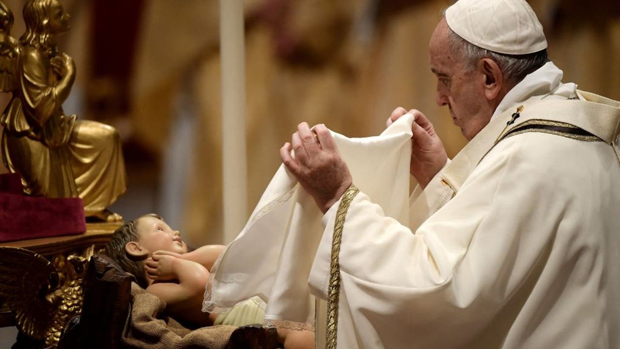 Pope Francis celebrates Christmas Eve Mass amid COVID-19 surge in Italy - Vimarsana News