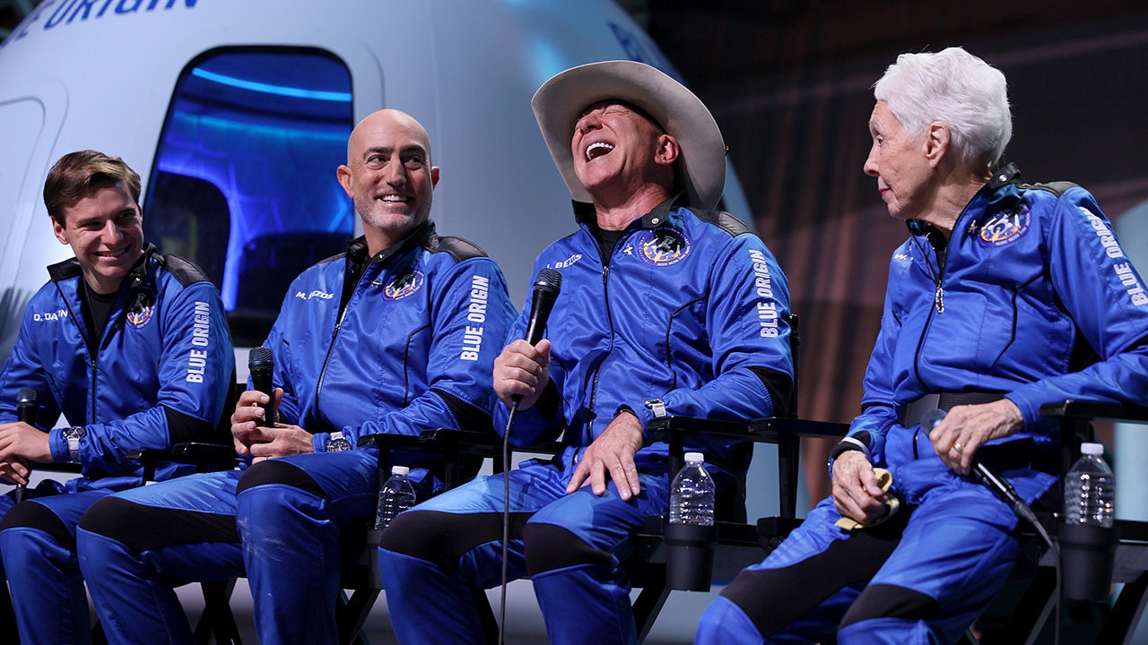 FAA will no longer award commercial astronaut wings, starting 2022 - Vimarsana News