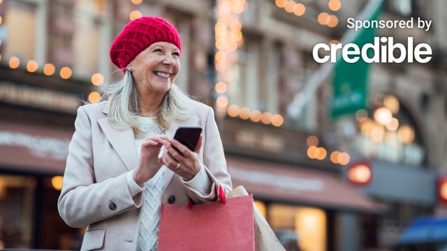 Holiday shoppers plan to spend nearly $1,000 this year, survey finds: 3 tips to avoid overspending