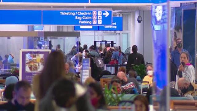 TSA projects two busiest travel days during the Christmas holiday, issue warnings