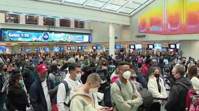 Flying for Christmas? These tips will help make your travel smoother