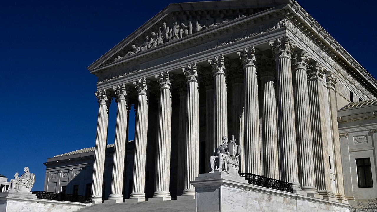 Supreme Court nominee to replace Justice Breyer: Biden's potential picks - Vimarsana News