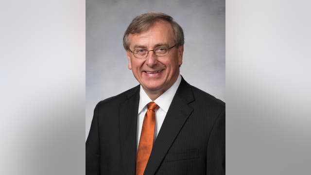 University of Florida President Kent Fuchs to step down