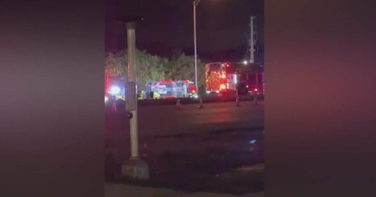 Deadly crash closes portion of U.S. 192 in Kissimmee | FOX 35 Orlando