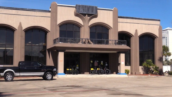 Daytona Beach considers buying Main Street building as year-round attraction