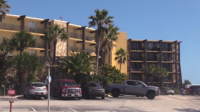 Electric scooter battery explodes, sparking fire at Daytona Beach hotel