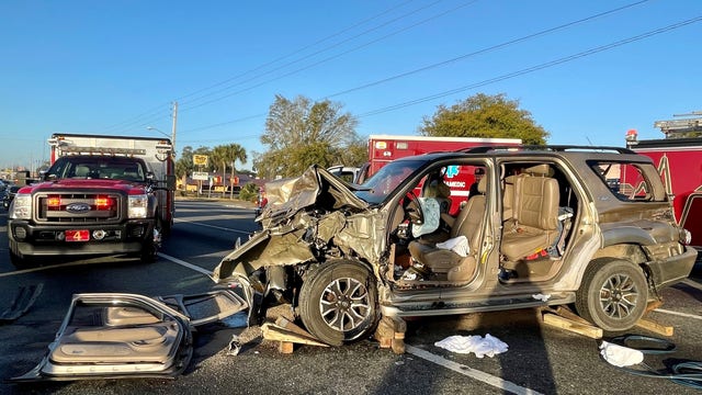 1 extricated from SUV after multi-vehicle crash in Ocala, officials say
