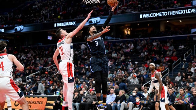 Satoransky’s unusual double-double lifts Wizards past Magic