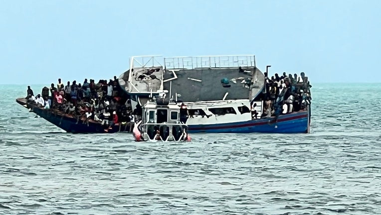 haitian-smuggling-ship-border-patrol-1.jpg