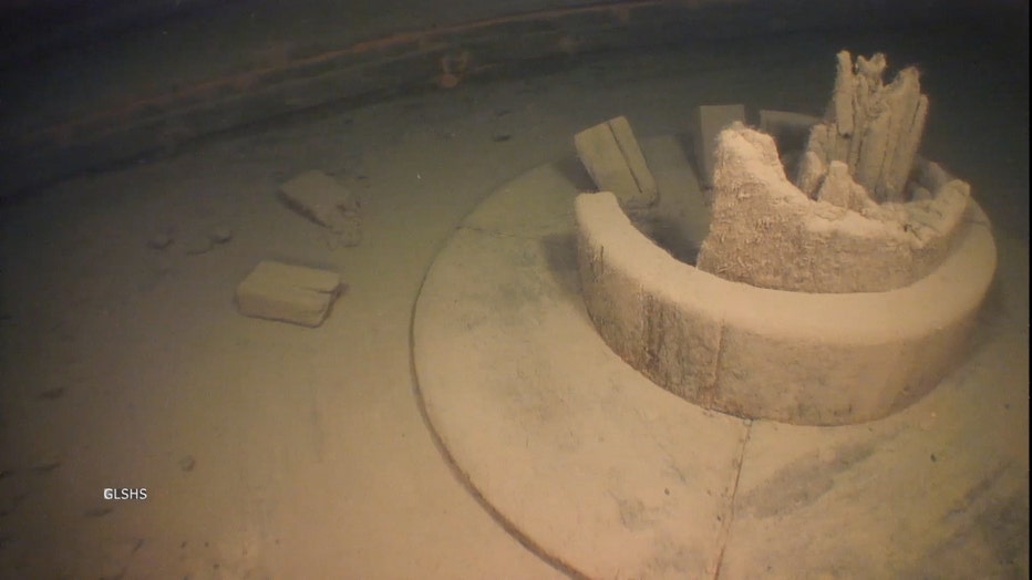 wjbk_The-Atlanta-shipwreck-mast_030322.jpg