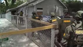 Watch: Deputies raid two suspected drug houses in Florida; six people arrested