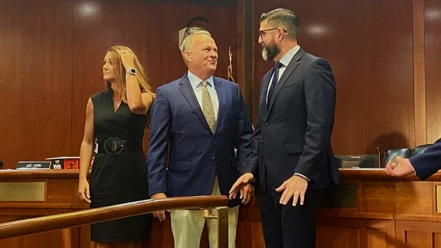 Gov. Ron DeSantis appoints Sen. Manny Diaz Jr. as Education Commissioner