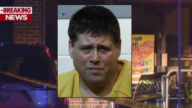 911 calls released in Hungry Howie's hostage situation