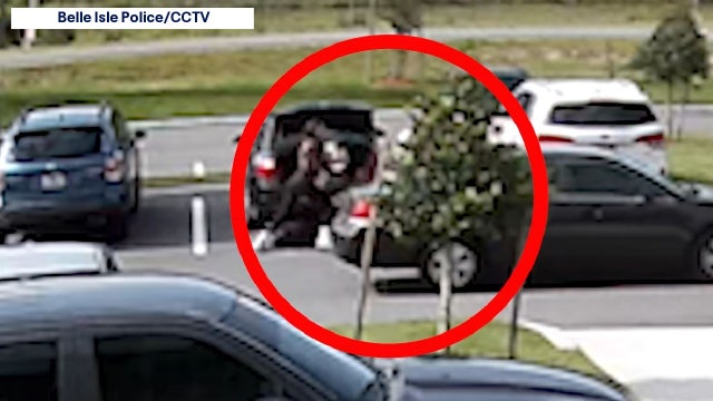 Caught on camera: Jewelry salesman robbed outside Florida hotel, $200,000 in jewelry stolen