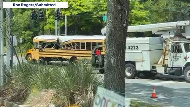 Fire: 2 students, driver hurt in bus crash in Seminole County