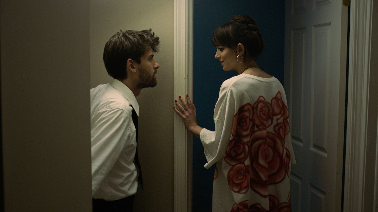 Movie review: 'Cha Cha Real Smooth' is a stellar new riff on a classic indie dramedy formula - Vimarsana News