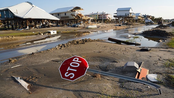 Florida insurers temporarily blocked from dropping policies