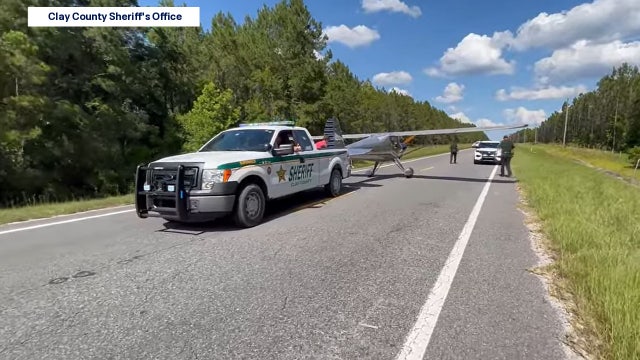 Small plane makes emergency landing on Florida highway