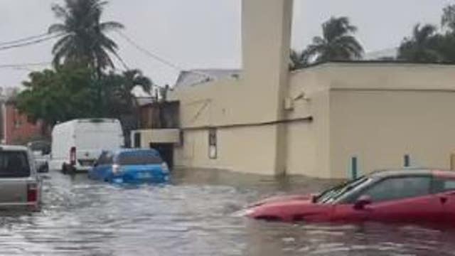 Watch: Flooding from potential tropical system leaves multiple cars stuck in Florida