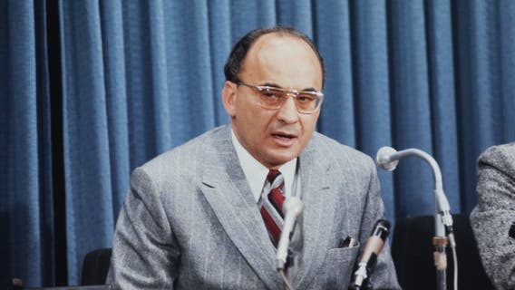 Luis Echeverria, Mexico leader blamed for massacres, dies