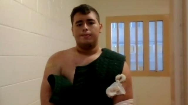 Jonny Santiago, Florida teen accused of killing father, firing at deputies, to stay behind bars