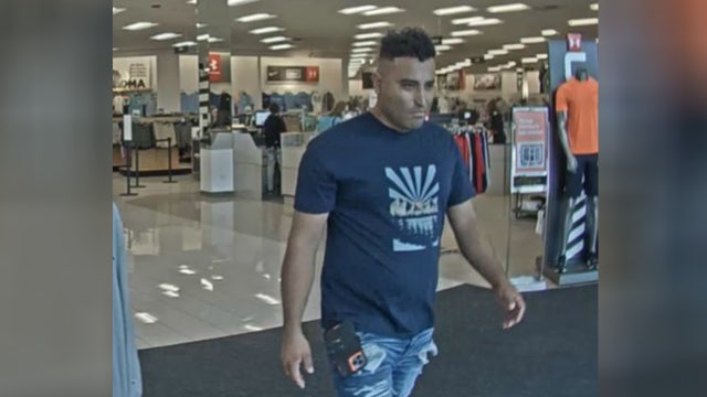 Recognize him? Florida man accused of recording woman in Kohl's dressing room