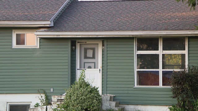 Pennsylvania officer shoots 15-foot snake that wrapped itself around man's neck