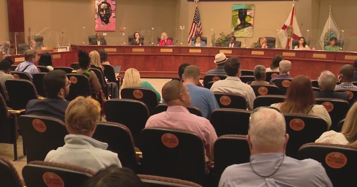 Orange County commissioners vote to raise their salaries | FOX 35 Orlando