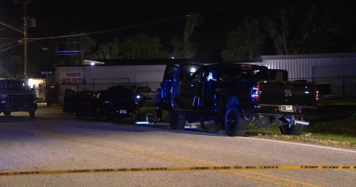 1 shot while riding in car in Orlando, deputies say | FOX 35 Orlando