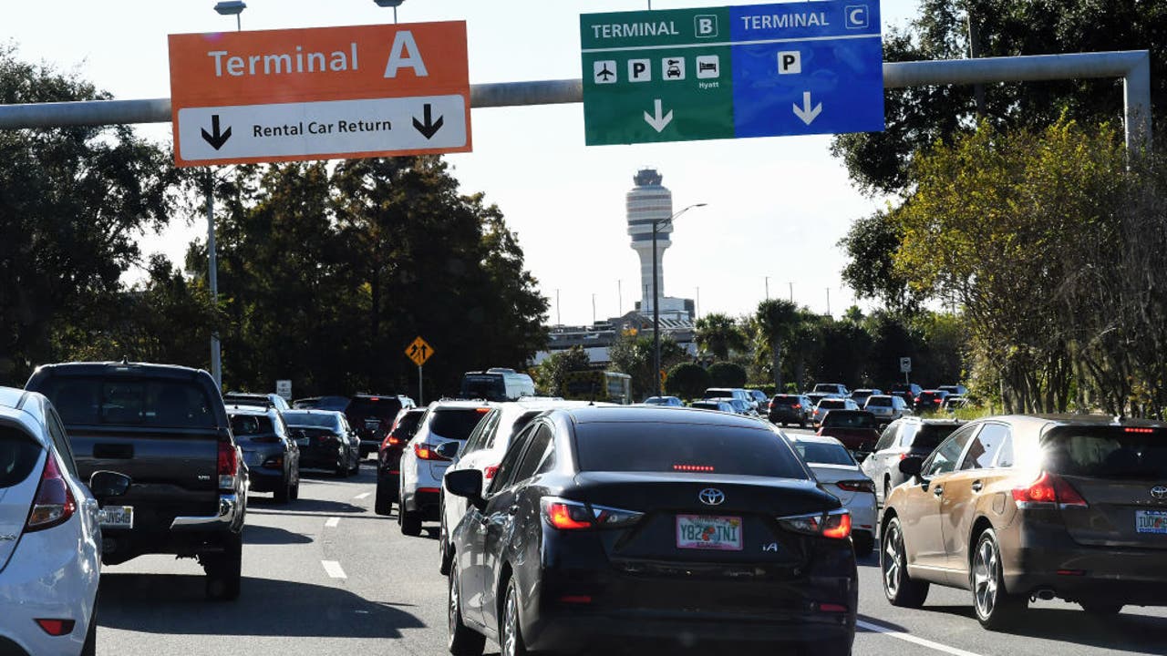 Orlando International Airport Raising Parking Prices How Much You Ll   GettyImages 1236784985 