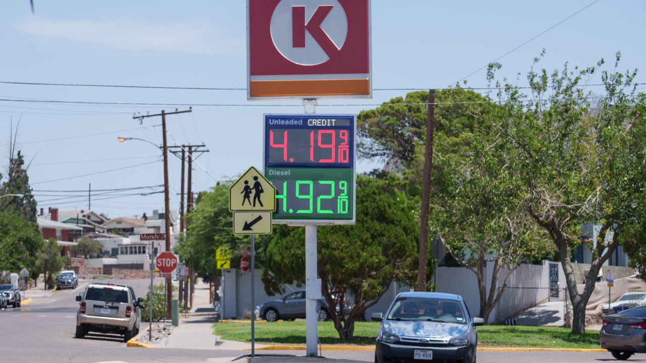 Circle K Fuel Day How to save 40 cents per gallon at Circle K gas