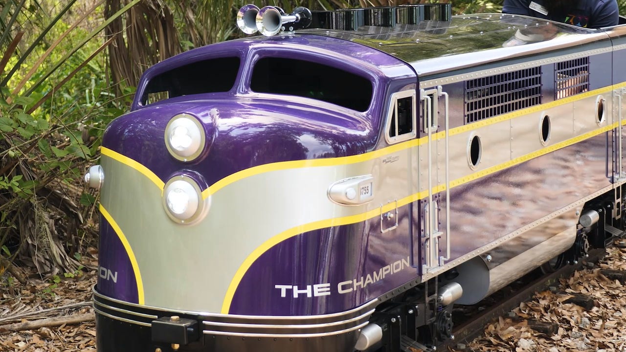 Central Florida Zoo to open new train attraction this fall | FOX