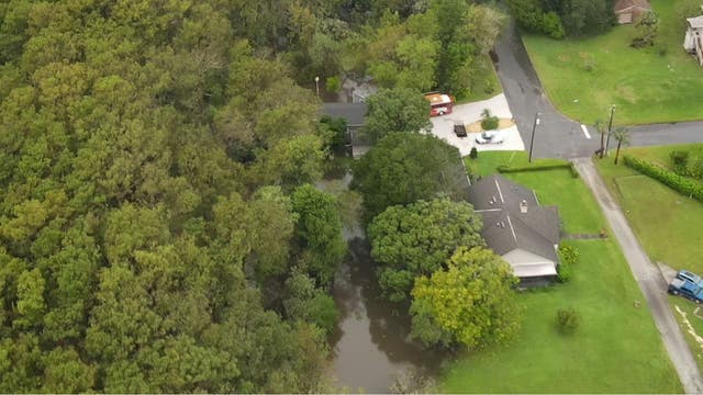 Hurricane Ian continues to impact Florida with record flooding, dangerous rip currents