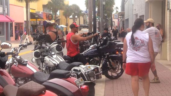Bikers pour into Daytona Beach for 30th annual Biketoberfest
