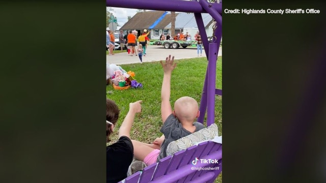 First responders, neighbors hold Halloween parade for girl battling cancer