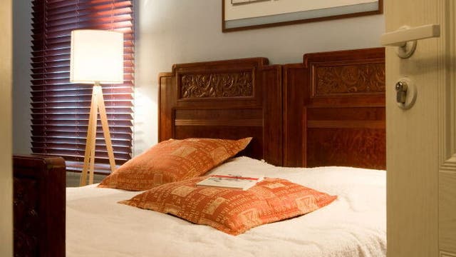 Viral TikTok video shows why you should sleep with your bedroom door closed