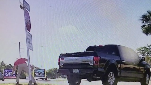 Florida mayoral candidate accused of stealing opponent's campaign signs