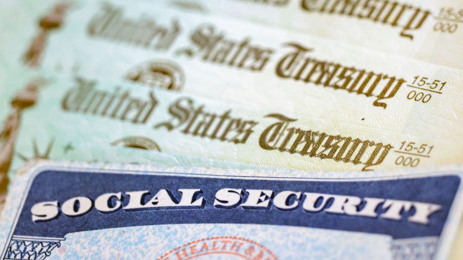 5b247594-Social Security To Increase Payments By Largest Amount In 40 Years