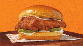 Popeyes reignites chicken sandwich wars, dares competitors to follow suit