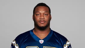 Adrian Dingle, former Chargers defensive end and Clemson standout, dead at 45
